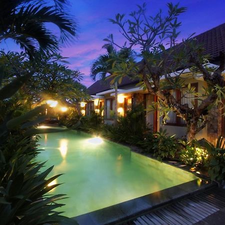 Hotel Uma Karan Kuta Lombok Exterior foto