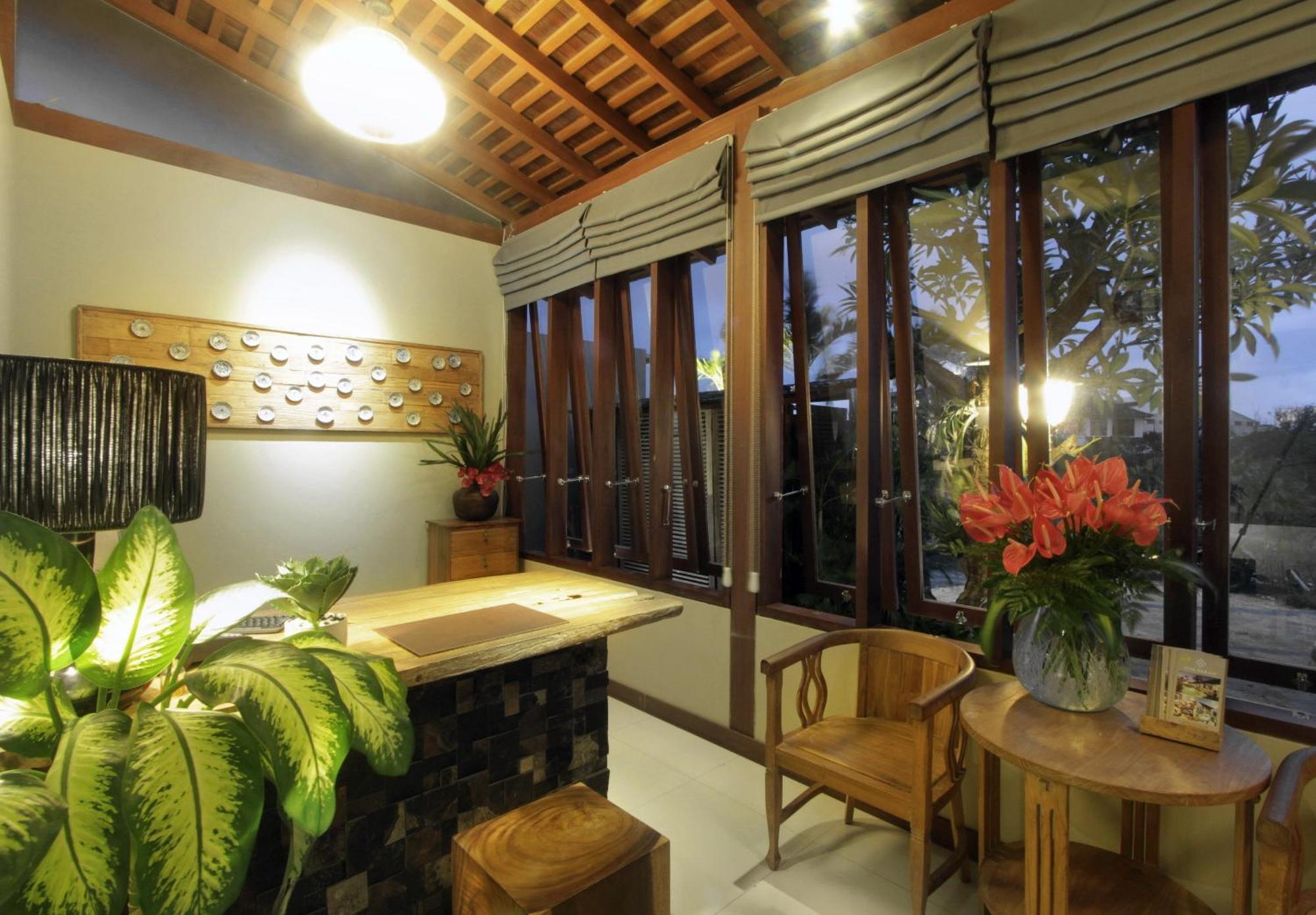 Hotel Uma Karan Kuta Lombok Exterior foto