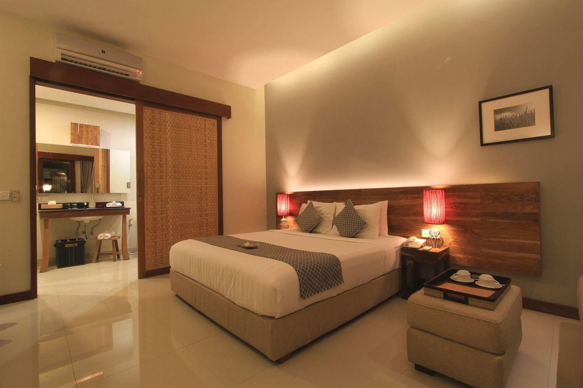 Hotel Uma Karan Kuta Lombok Exterior foto