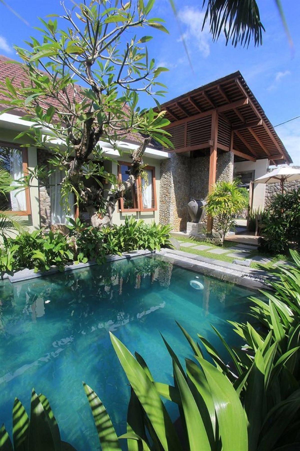 Hotel Uma Karan Kuta Lombok Exterior foto