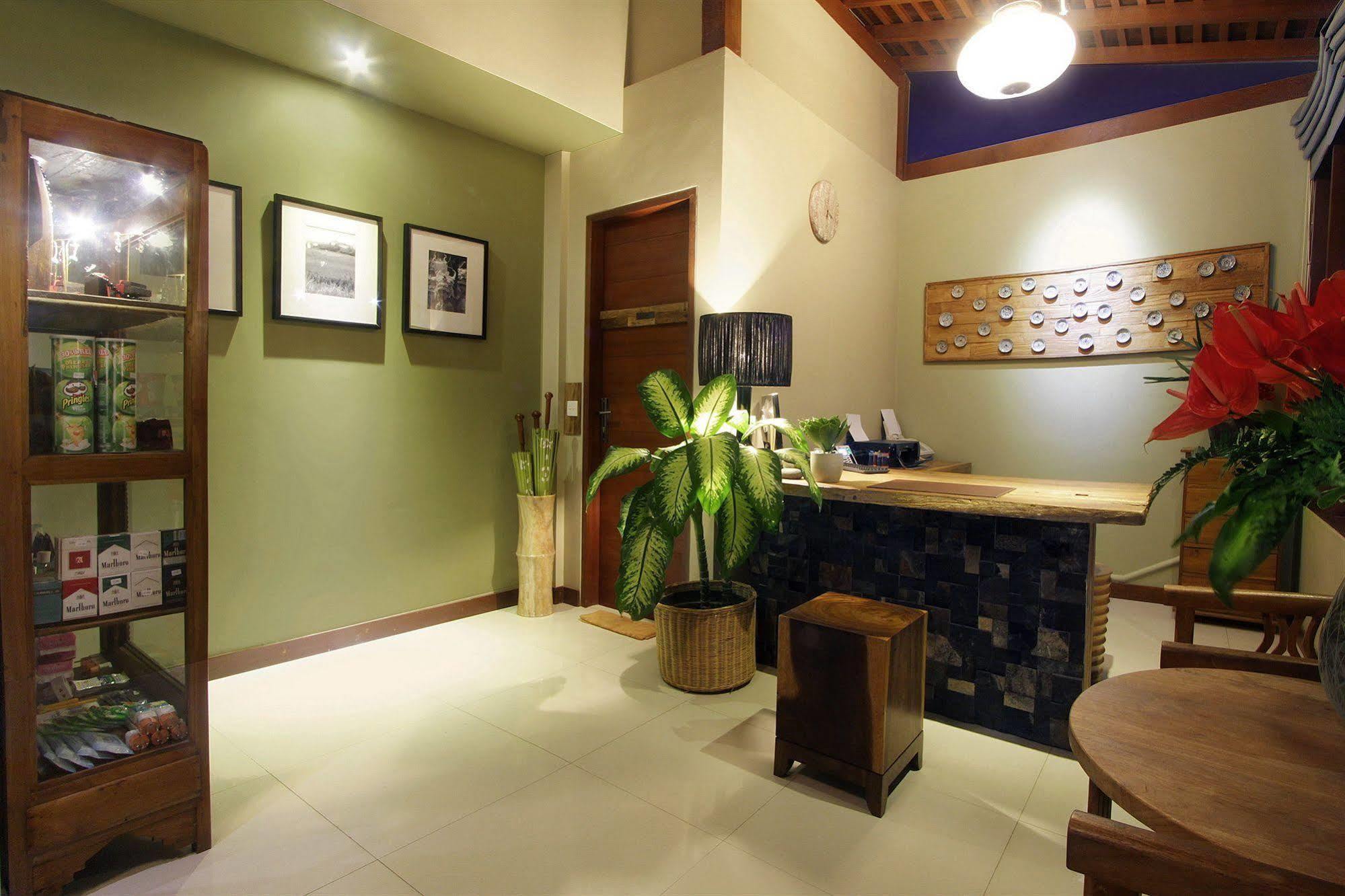 Hotel Uma Karan Kuta Lombok Exterior foto